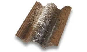 CoppoGold®, tegola ceramicata opaca, protetta da una speciale vernice acrilica opaca.