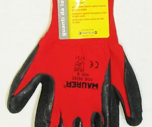 Guanti da lavoro con dorso in filo continuo di nylon colore rosso e palmo ricoperto spalmato lattice grigio.